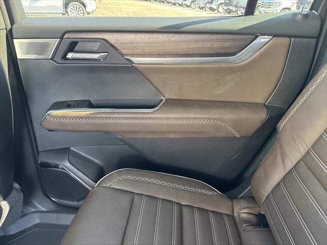 2026 GMC Acadia Denali Ultimate AWD