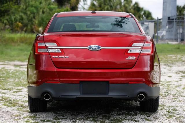 2013 Ford Taurus SEL