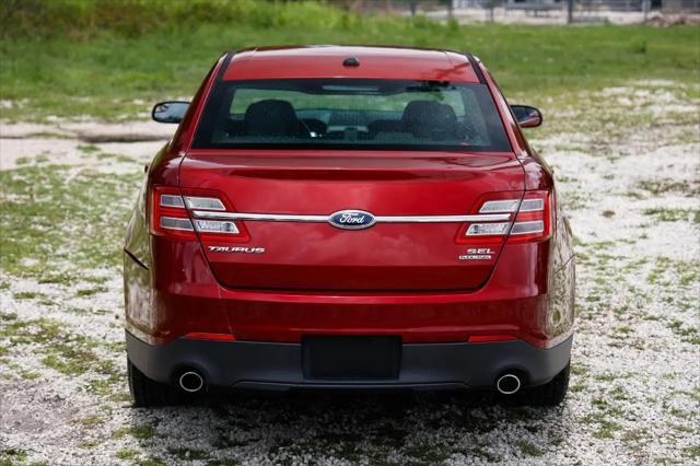 2013 Ford Taurus SEL