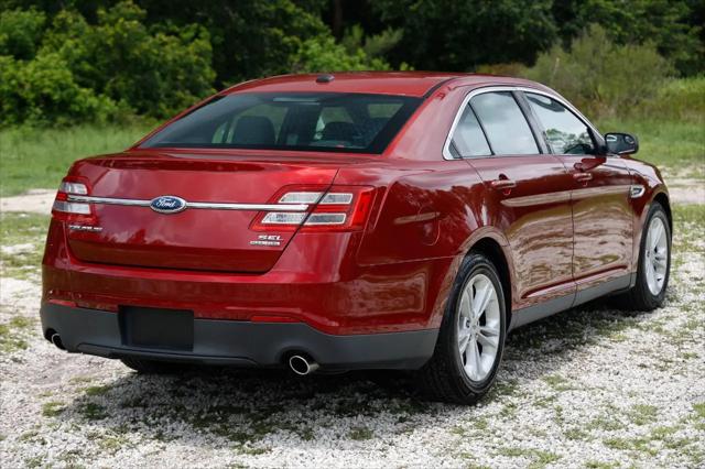2013 Ford Taurus SEL