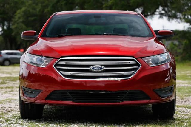2013 Ford Taurus SEL