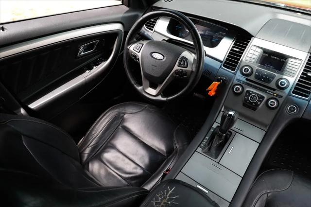 2013 Ford Taurus SEL