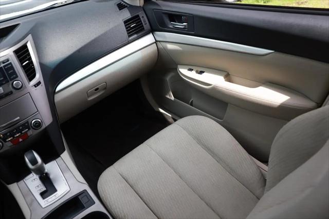 2012 Subaru Outback 2.5i Premium