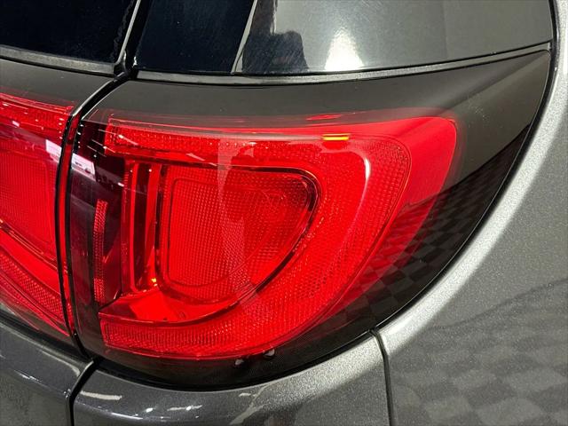 2020 Chrysler Voyager LX