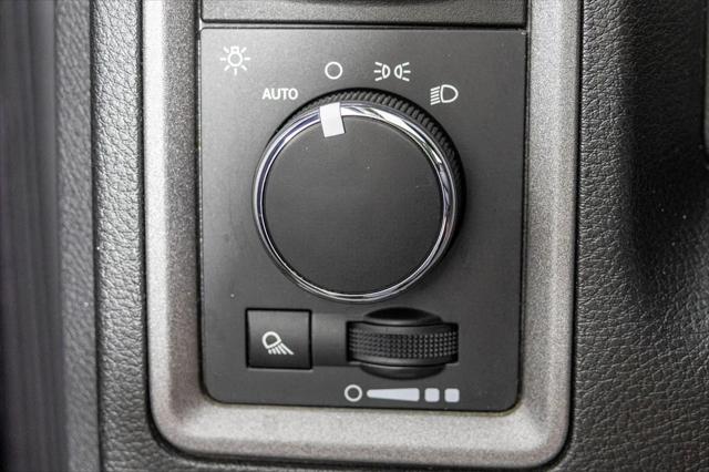 2018 Ram 2500 Tradesman Crew Cab 4x4 6'4" Box