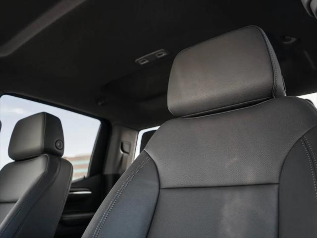 2026 GMC Sierra 1500 Crew Cab, Short Bed, SLT, 4WD