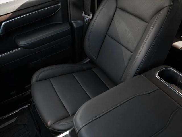 2026 GMC Sierra 1500 Crew Cab, Short Bed, SLT, 4WD