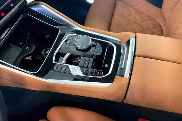 2027 BMW X6 xDrive40i