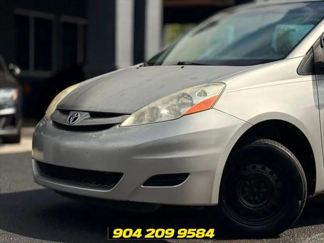 2009 Toyota Sienna CE
