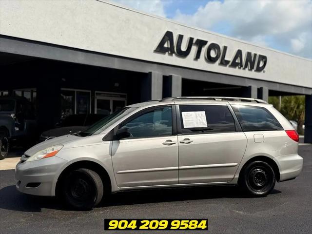 2009 Toyota Sienna CE
