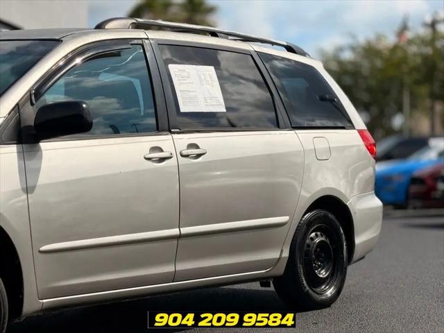 2009 Toyota Sienna CE