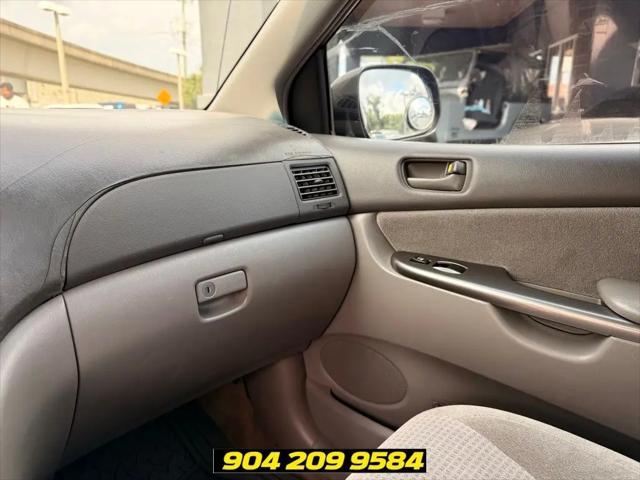2009 Toyota Sienna CE