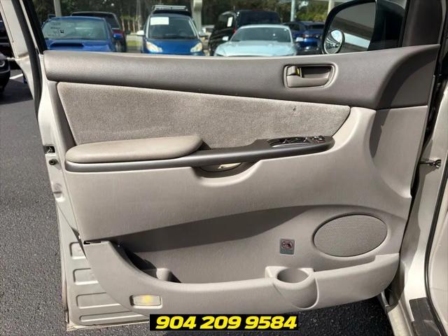 2009 Toyota Sienna CE