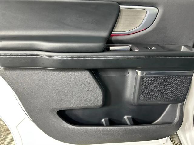 2025 Ford Expedition Platinum MAX