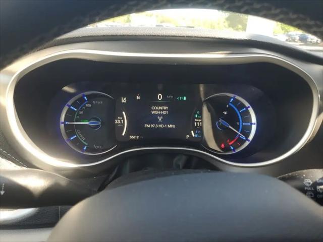 2024 Chrysler Pacifica Hybrid Select