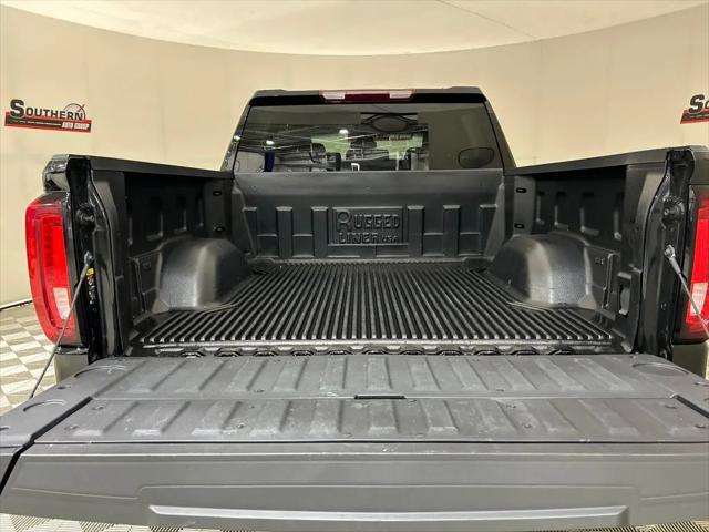 2025 GMC Sierra 1500 4WD Crew Cab Short Box SLT