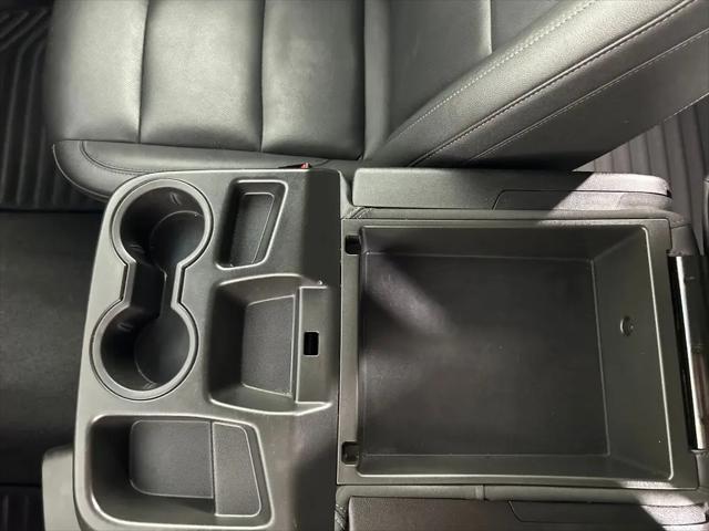 2025 GMC Sierra 1500 4WD Crew Cab Short Box SLT