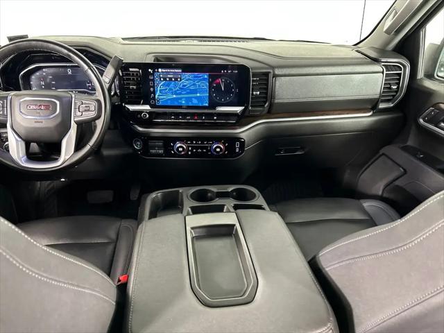 2025 GMC Sierra 1500 4WD Crew Cab Short Box SLT