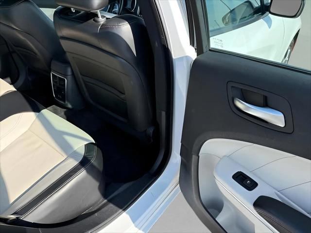 2017 Dodge Charger SXT AWD