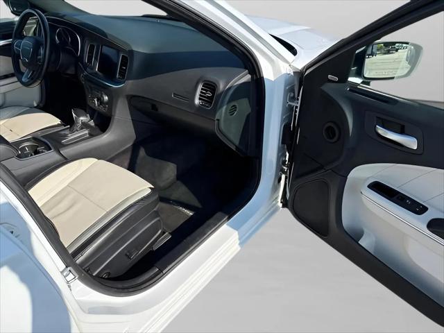 2017 Dodge Charger SXT AWD