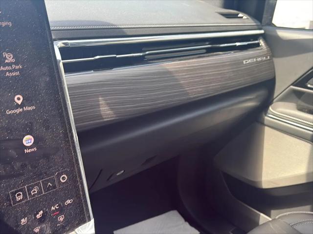 2024 GMC Sierra Denali Edition 1