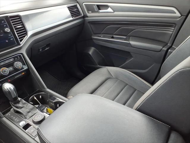 2020 Volkswagen Atlas Cross Sport 3.6L V6 SEL Premium