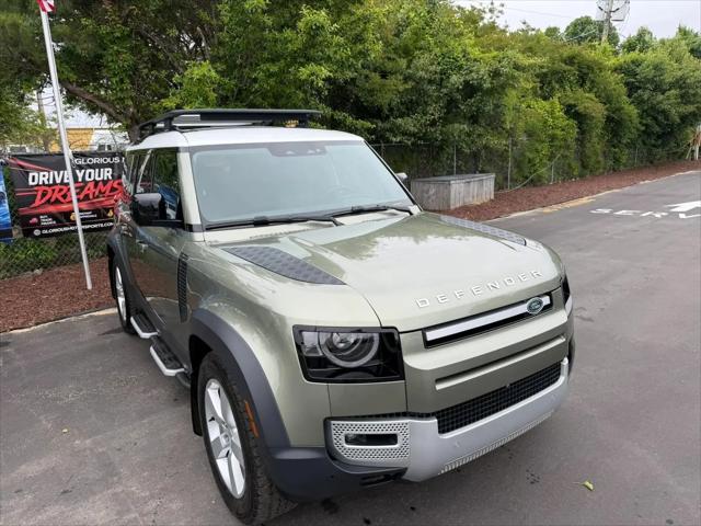 2022 Land Rover Defender 110 SE