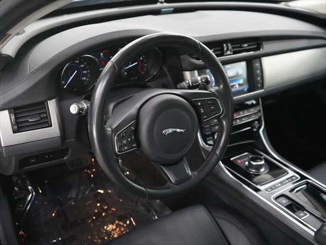2018 Jaguar XF 25t Premium