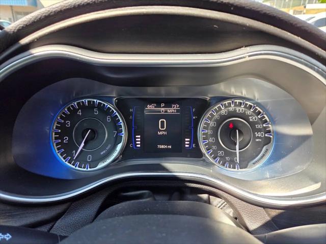 2015 Chrysler 200 Limited