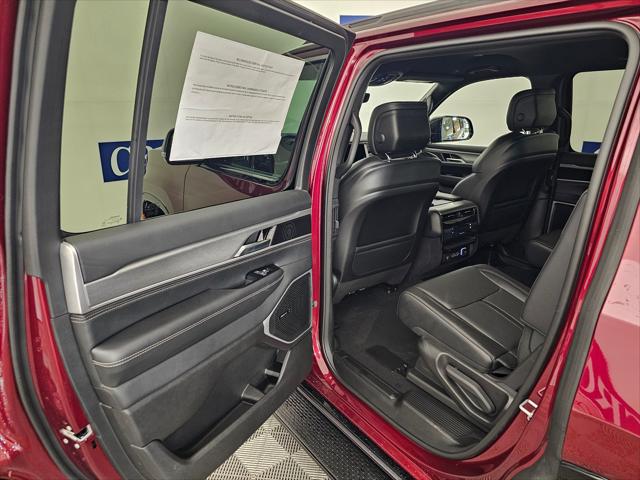 2026 Jeep Grand Wagoneer Unknown