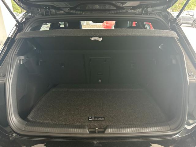 2026 Volkswagen Golf R 2.0T