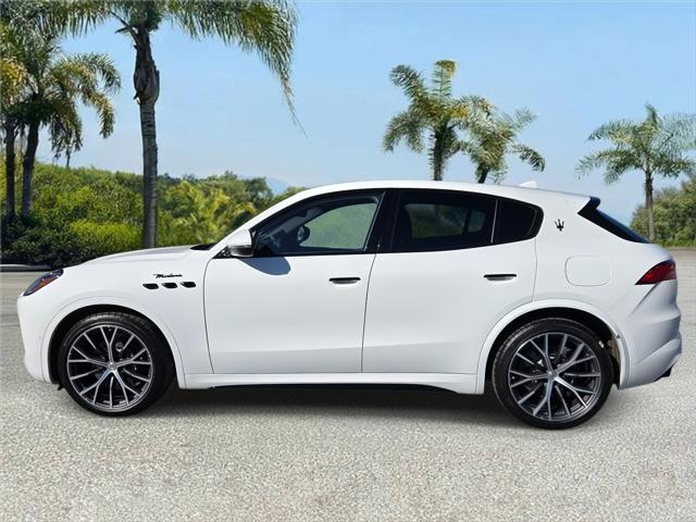 2026 Maserati Grecale Modena