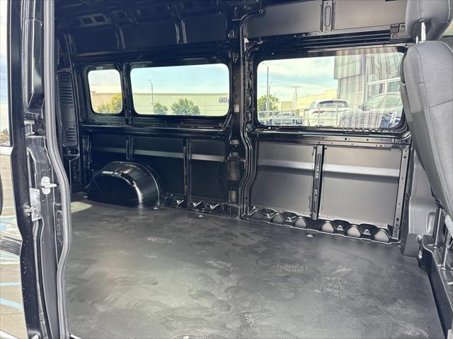 2026 Ram ProMaster 2500 Window Van High Roof 159 WB