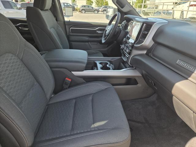 2026 Ram 1500 Big Horn Crew Cab 4x2 5'7" Box
