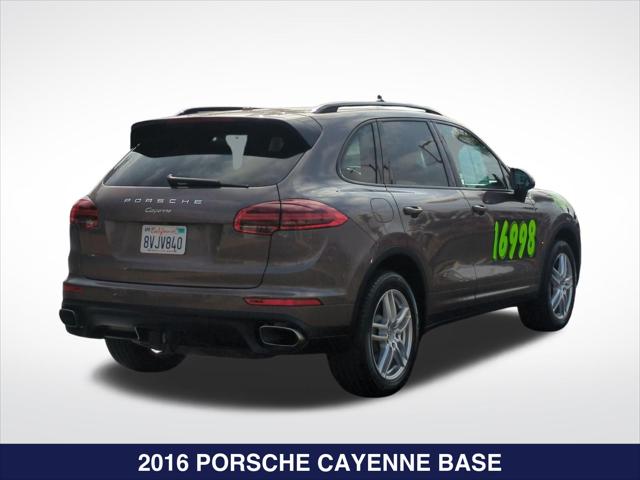 2016 Porsche Cayenne Base