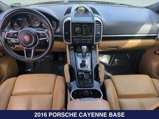 2016 Porsche Cayenne Base