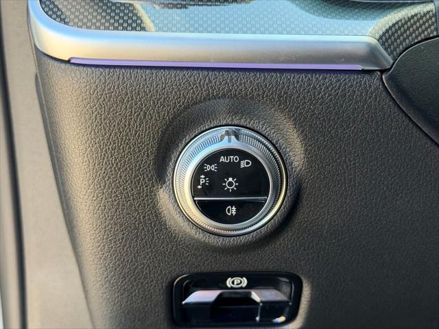 2026 Mercedes-Benz C-CLASS C 300 C 300