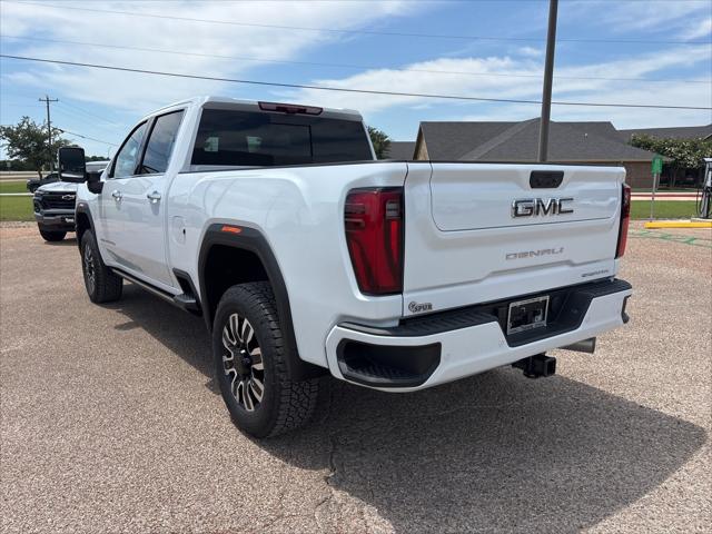 2026 GMC Sierra 2500HD Crew Cab, Standard Bed, Denali Ultimate, 4WD