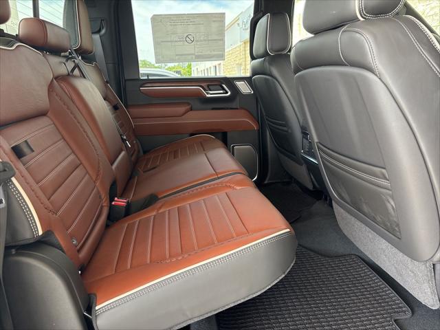 2026 GMC Sierra 2500HD Crew Cab, Standard Bed, Denali Ultimate, 4WD