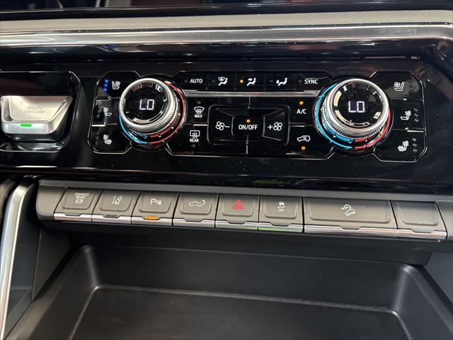 2026 GMC Sierra 2500HD Crew Cab, Standard Bed, Denali Ultimate, 4WD