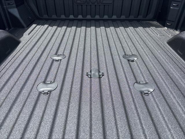 2026 GMC Sierra 2500HD Crew Cab, Standard Bed, Denali Ultimate, 4WD