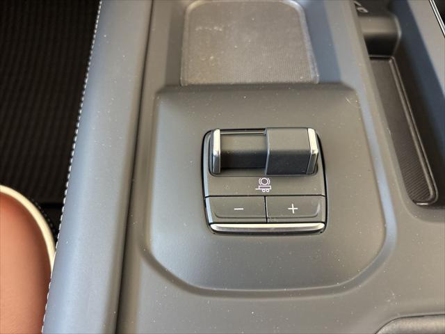 2026 GMC Sierra 2500HD Crew Cab, Standard Bed, Denali Ultimate, 4WD