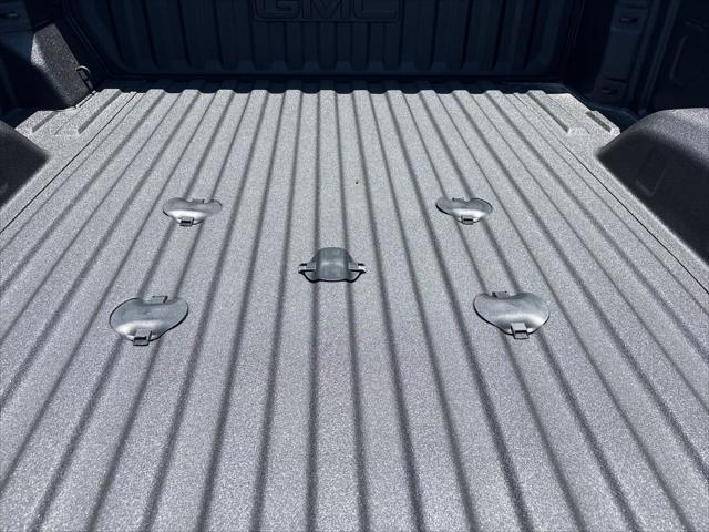 2026 GMC Sierra 2500HD Crew Cab, Standard Bed, Denali Ultimate, 4WD