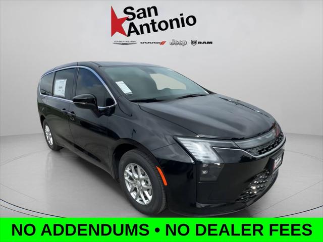 2027 Chrysler Pacifica Select for sale in San Antonio, TX