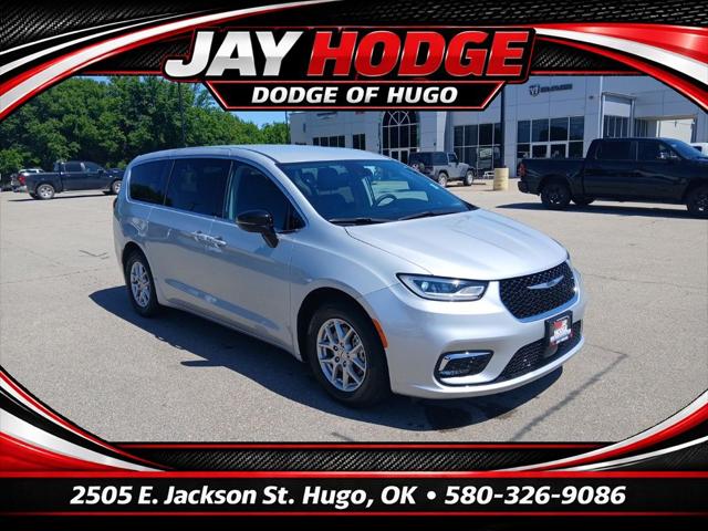 2024 Chrysler Pacifica Touring L for sale in Hugo, OK
