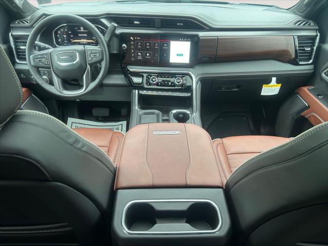 2026 GMC Sierra 2500HD Crew Cab, Standard Bed, Denali Ultimate, 4WD
