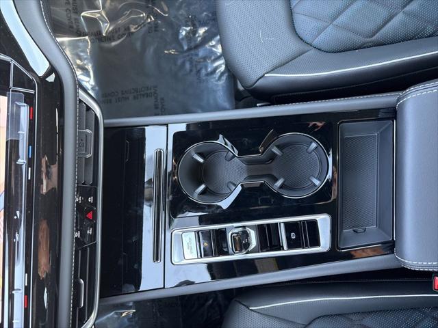 2026 Volkswagen Atlas Cross Sport SEL Premium R-Line