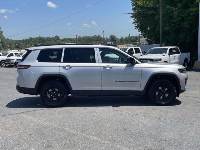 2026 Jeep Grand Cherokee L Altitude 4x4