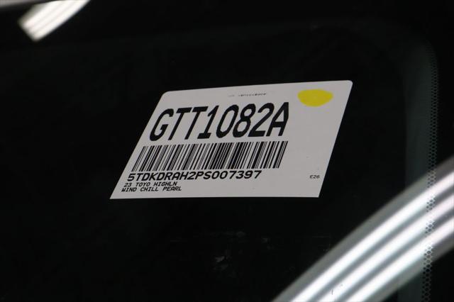 2023 Toyota Highlander XLE
