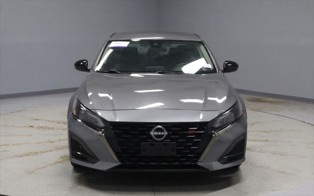 2025 Nissan Altima SR FWD